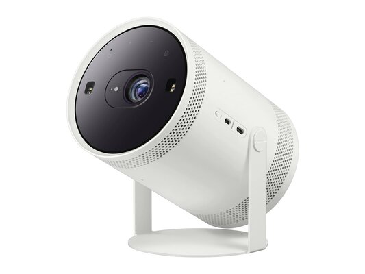 У Samsung появился карманный проектор со Smart TV. Он может быть умной колонкой и светильником