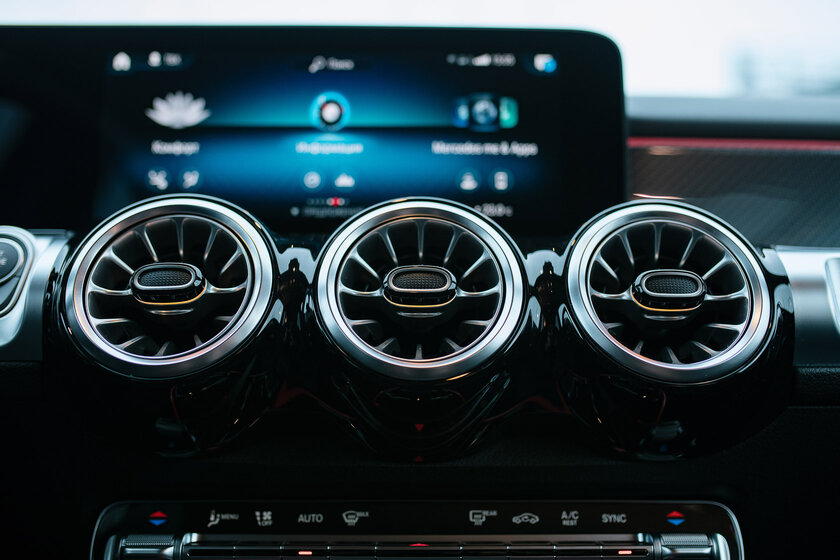 Действительно практичная модель или сплошная переплата? Проехал 890 км на Mercedes-Benz GLB (2021) — В статике. 5