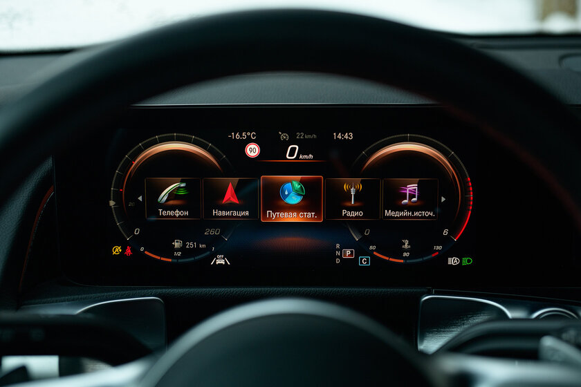 Действительно практичная модель или сплошная переплата? Проехал 890 км на Mercedes-Benz GLB (2021) — В статике. 38