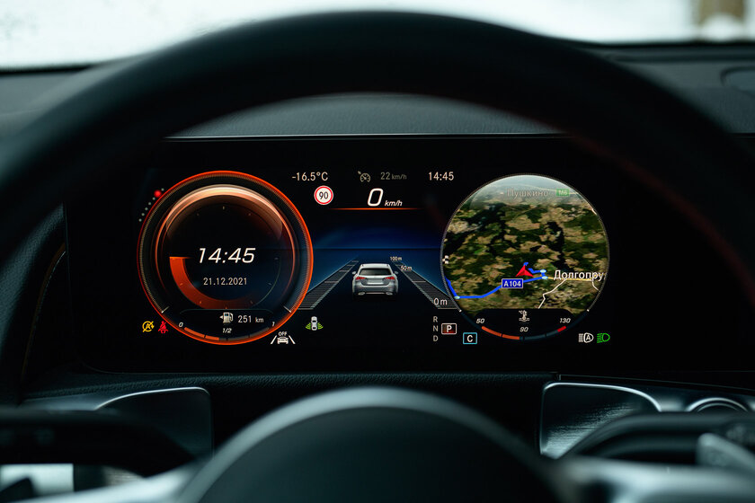 Действительно практичная модель или сплошная переплата? Проехал 890 км на Mercedes-Benz GLB (2021) — В статике. 43