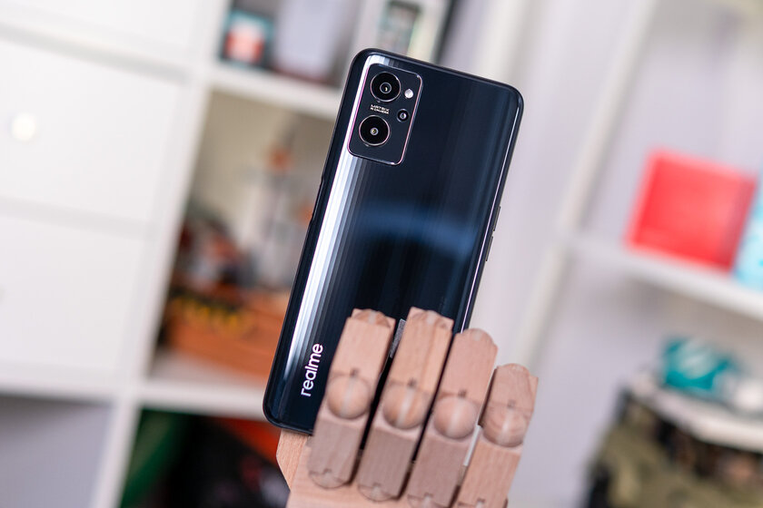 Почему производители так часто выпускают смартфоны, или обзор Realme 9i