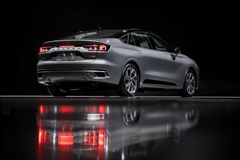 Ford выпустила новое поколение Mondeo: авто продают в Китае, а в США — нет