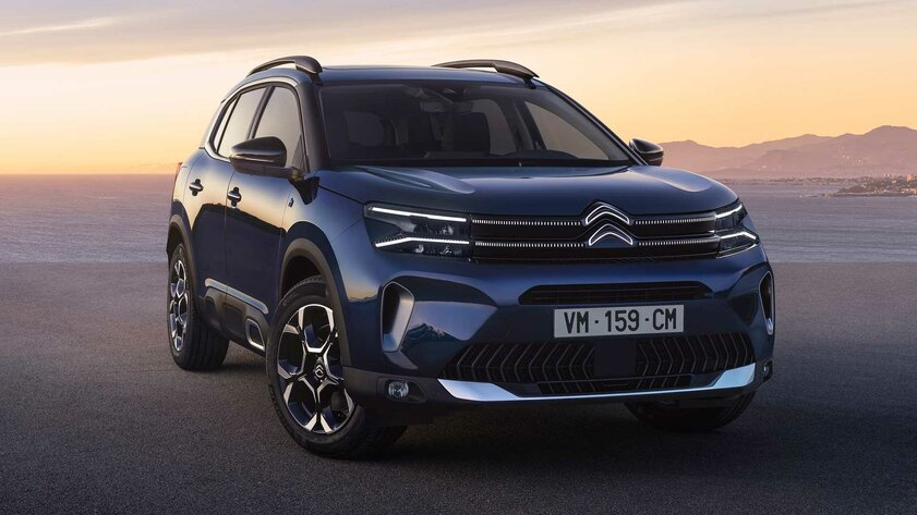 Итоги презентации Stellantis: новый Grand Cherokee, рост по всем брендам и модели на экспорт