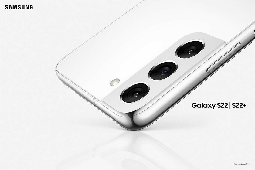 Стоит ли переплачивать: чем новые Samsung Galaxy S22 отличаются от Galaxy S21