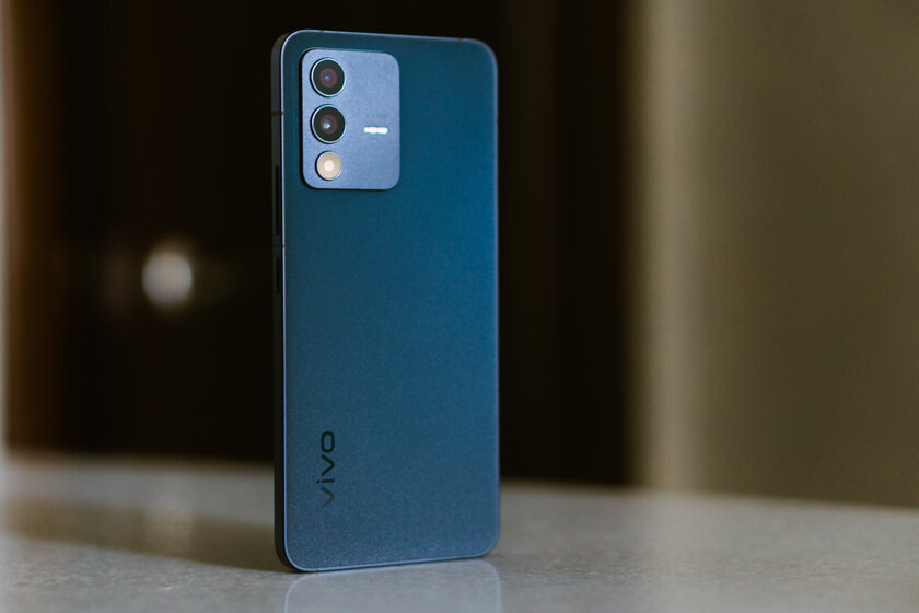 Хорошо всё, на что другие производители не обращают внимание. Обзор Vivo V23