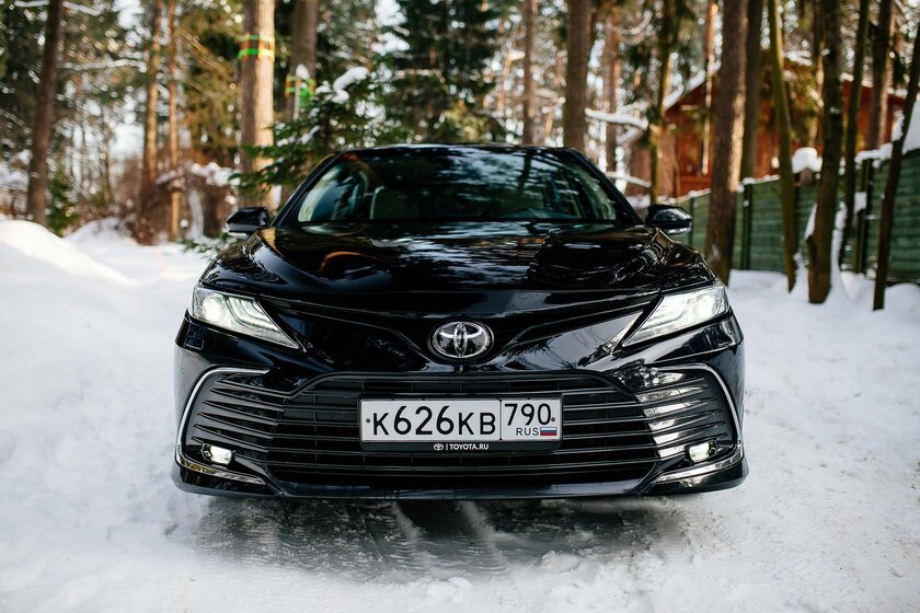 Что, если Toyota Camry не такси, а личное авто? Отрёкся от стереотипов — Встречаем по одёжке. 2