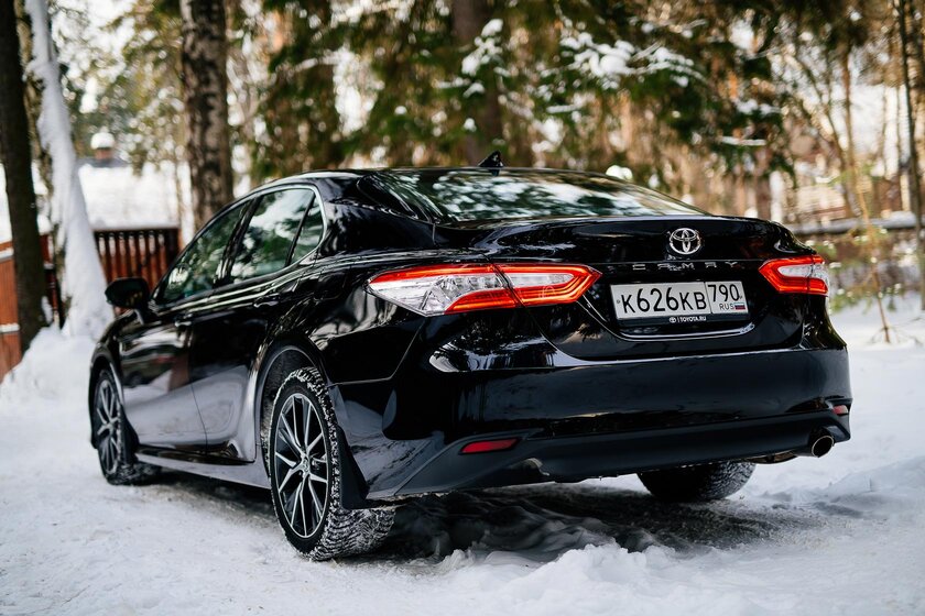 Что, если Toyota Camry не такси, а личное авто? Отрёкся от стереотипов — Встречаем по одёжке. 10