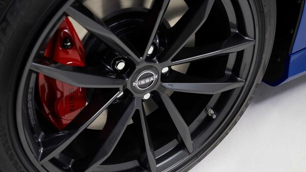 Раскрыты сроки запуска нового спорткара Nissan Z. Производство стартует весной