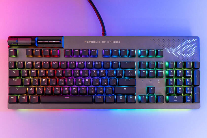 Можно самому заменять свитчи: и Cherry, и ROG! Тестирую ASUS ROG Strix Flare II Animate — Переключатели и подсветка. 1