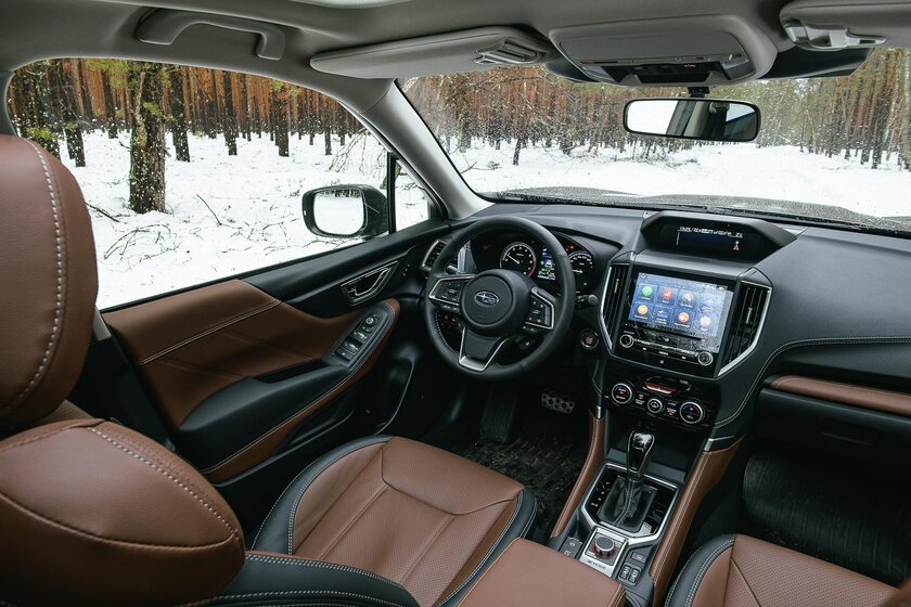Редкость: и в лес не страшно, и по городу комфортно. Тест-драйв Subaru Forester (2022) — В статике. 49