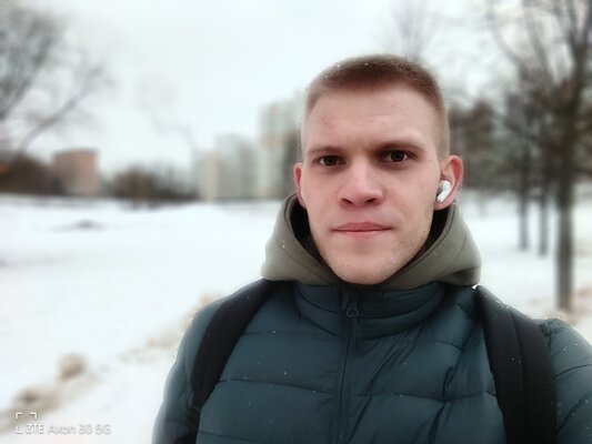 Каково, когда фронталка спрятана в экран? Две недели с ZTE Axon 30 — Камера. 30