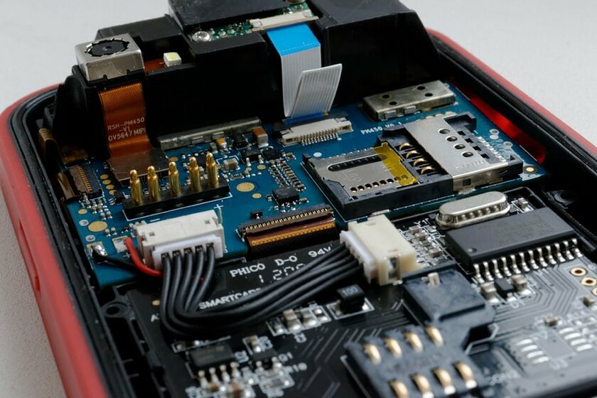 В России были и есть отечественные смартфоны: сколько стоят и чем интересны