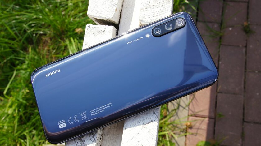7 странных и очень спорных особенностей смартфонов Xiaomi. Даже для фанатов