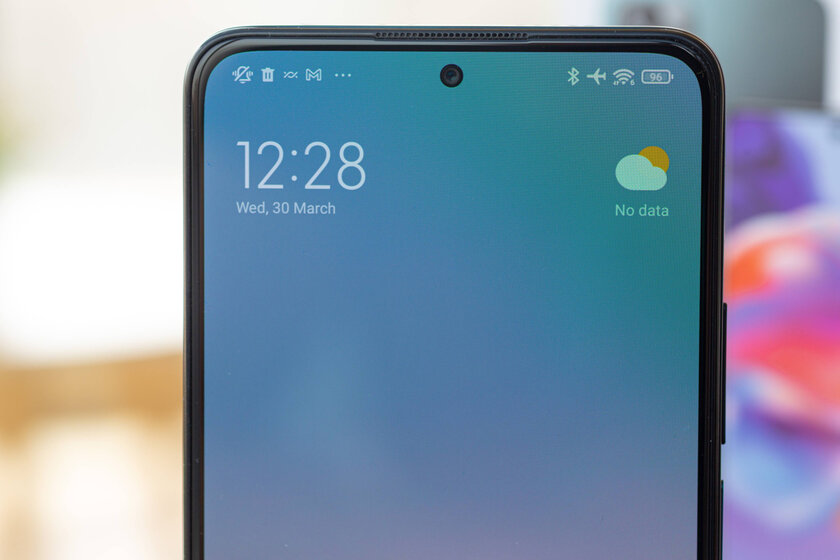 Xiaomi совместила всё, что нужно от недорогого смартфона. Обзор Redmi Note 11 Pro+ 5G — Дизайн и качество сборки. 3