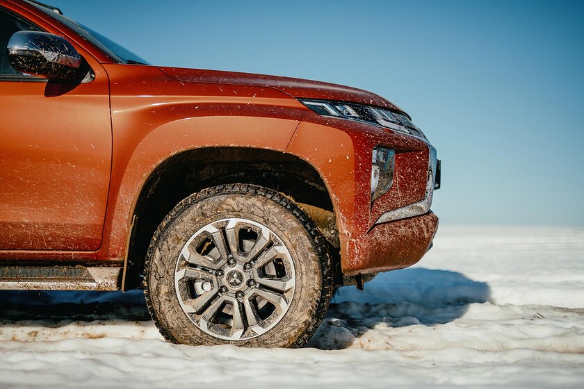 Сначала недоумеваешь, а потом не можешь оторваться. Тест-драйв Mitsubishi L200 (2019) — Отзыв. 2