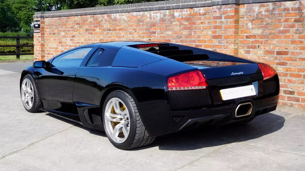 15 легендарных Lamborghini. Пятая разделила историю на «до» и «после»