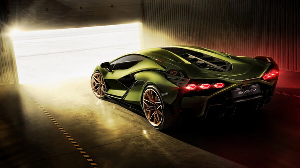 15 легендарных Lamborghini. Пятая разделила историю на «до» и «после»