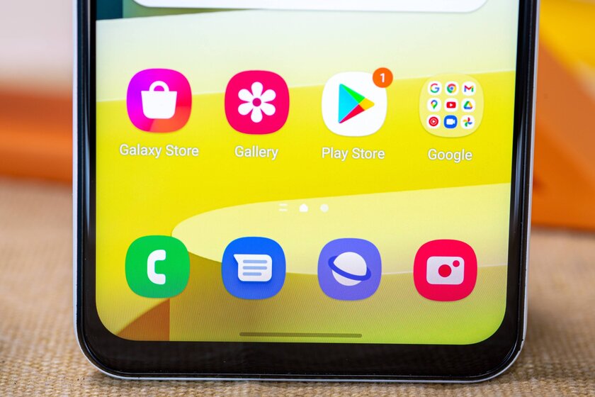 Обзор Galaxy A13: Samsung научилась делать дешёвые смартфоны, почти — Качество сборки. 2