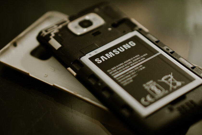 Samsung уже пытались заменить Android: обзор последнего смартфона на Tizen