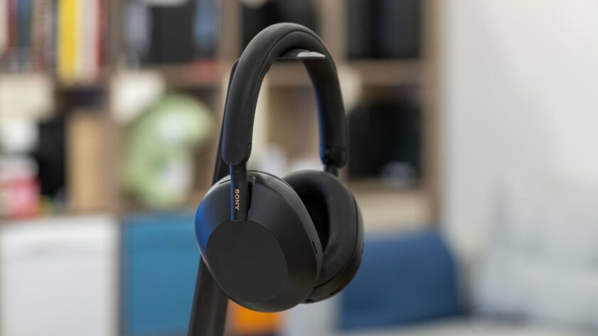 Sony представила беспроводные наушники WH-1000XM5: с новым дизайном и шумоподавлением