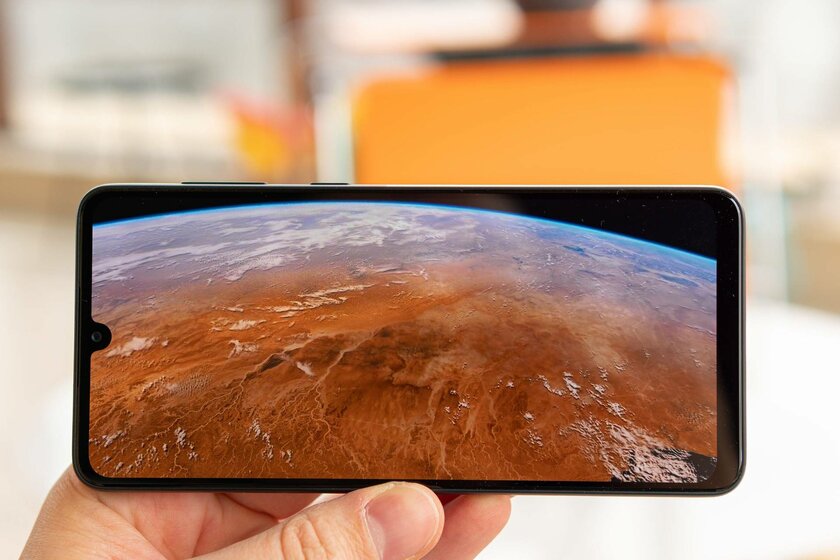 Обзор Samsung Galaxy A33 5G: пожалуй, лучший за эти деньги — Дисплей. 1