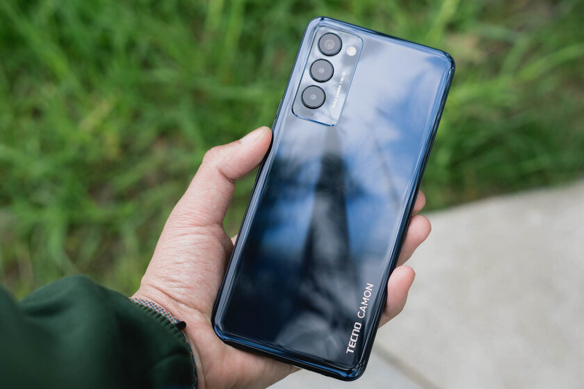 Обзор Tecno Camon 18: хороший баланс характеристик, а как в деле? — Дизайн. 5