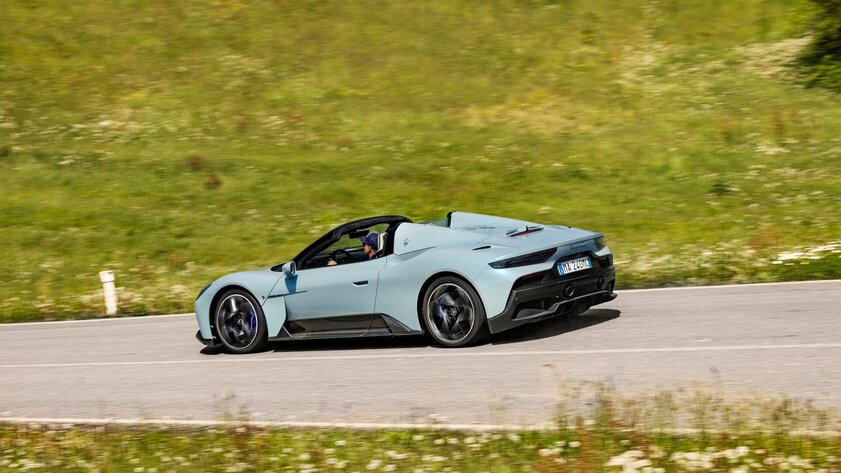 Maserati представила стильный кабриолет: всего будет выпущено 60 штук