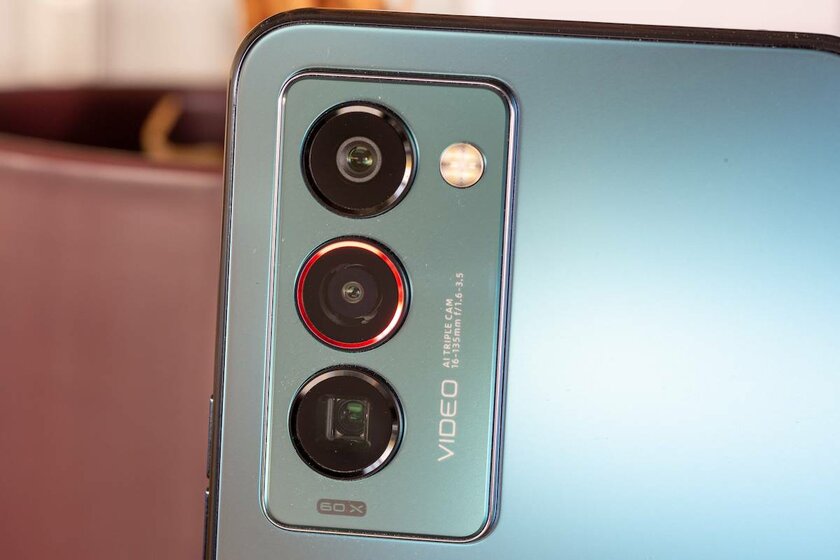 Отличные новости: TECNO отдаёт смартфоны с приличной скидкой и подарками