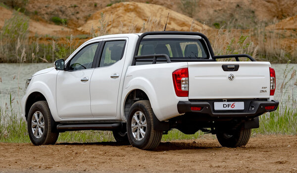 В России появился китайский пикап Dongfeng Rich 6 — родственник Nissan Navara