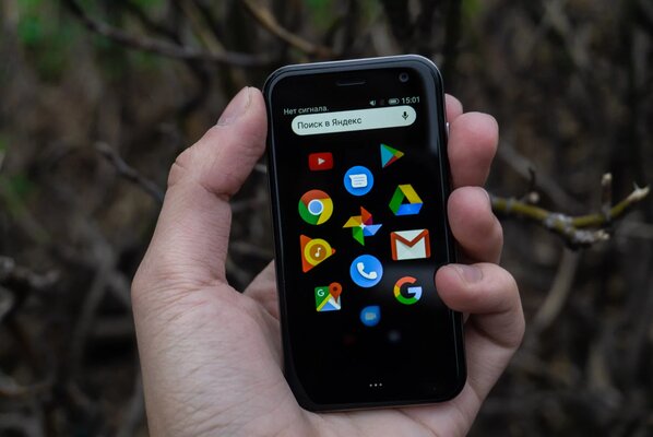История неудачницы: как провалились перерождения BlackBerry, Palm и Alcatel в руках TCL