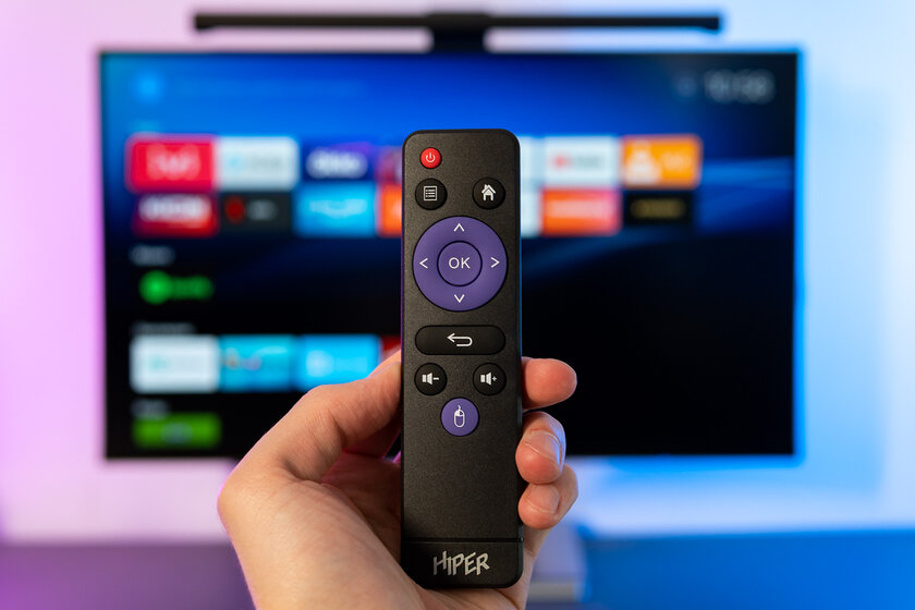 Этот «свисток» добавляет Smart TV в любой телевизор. Обзор Hiper Media Stick Ultra