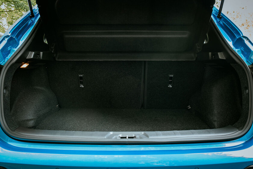 Чем может порадовать некогда очень популярное авто? Тест-драйв Nissan Qashqai (2021) — Знакомство. 25