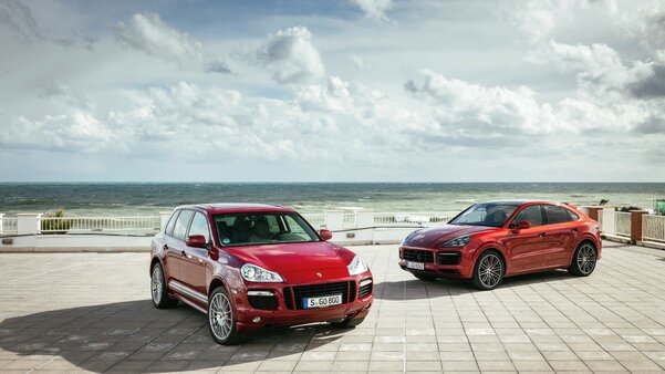 Porsche Cayenne исполнилось 20 лет. Внедорожник спас компанию от банкротства