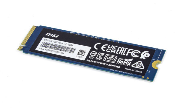 Дешев, но горяч. Обзор M.2 SSD MSI SPATIUM M390 500 Gb