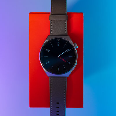 Обзор Huawei Watch GT 3 Pro: премиальные часы с функцией ЭКГ — Дизайн. 7