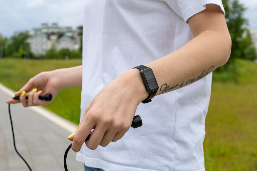 Не зацикливайтесь на Mi Band. Обзор Huawei Band 7, он даже лучше — Отзыв спустя месяц использования. 1
