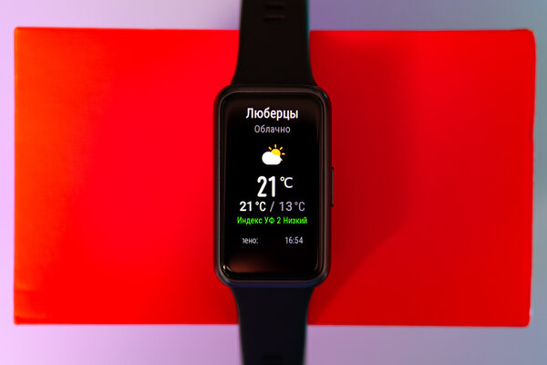 Не зацикливайтесь на Mi Band. Обзор Huawei Band 7, он даже лучше — Операционная система. 4