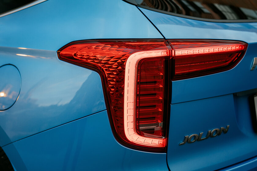 Китайский кроссовер смог удивить, очень продуманный. Тест-драйв Haval Jolion (2021) — Знакомство. 6