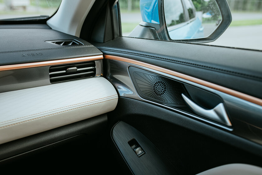 Китайский кроссовер смог удивить, очень продуманный. Тест-драйв Haval Jolion (2021) — Знакомство. 19