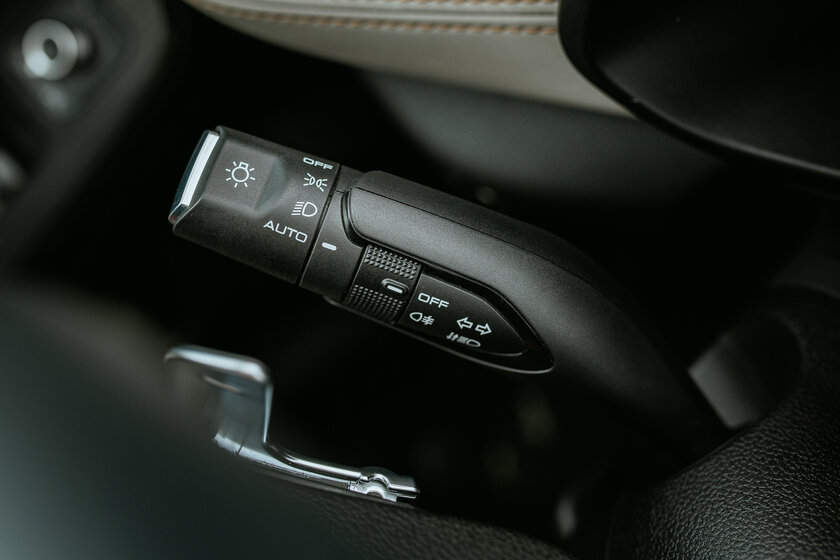 Китайский кроссовер смог удивить, очень продуманный. Тест-драйв Haval Jolion (2021) — Отзыв. 11