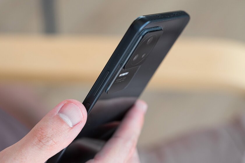 Та самая Xiaomi вернулась. Обзор Poco F4 5G, эталон за свои деньги — Дизайн. 5