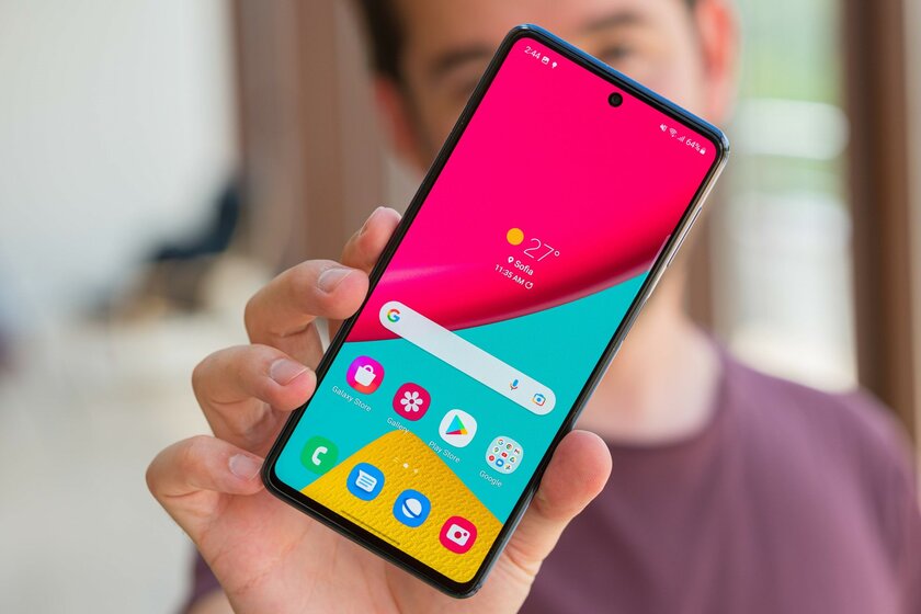 Когда долгожданный апгрейд оказался даунгрейдом: обзор Samsung Galaxy M53 — Дизайн корпуса. 3