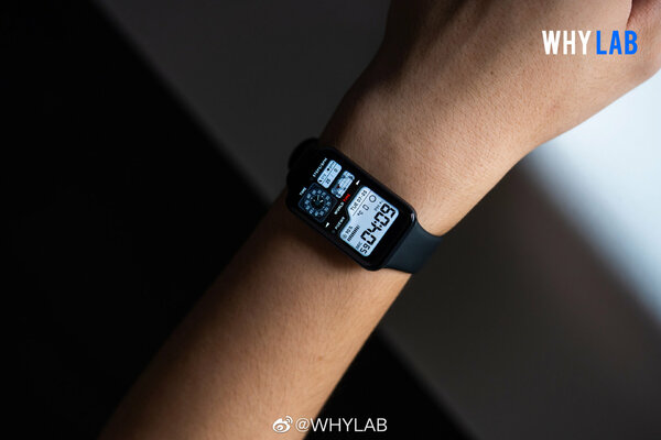 Большой Mi Band 7 Pro сравнили с другими Mi Band на живых фото. Впечатляет