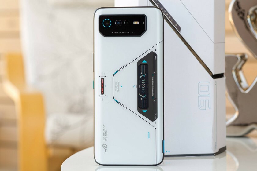 Среди игровых смартфонов есть однозначный эталон. Тестирую ASUS ROG Phone 6 Pro — Внешний вид. 1