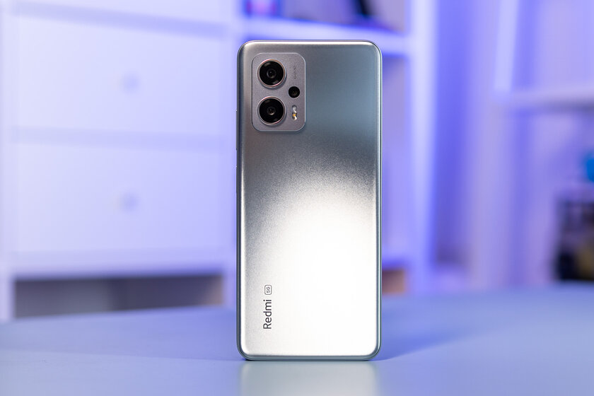 Обзор Xiaomi Redmi Note 11T Pro (Poco X4 GT/Redmi K50i): удалось сделать хит — Внешний вид и эргономика. 1