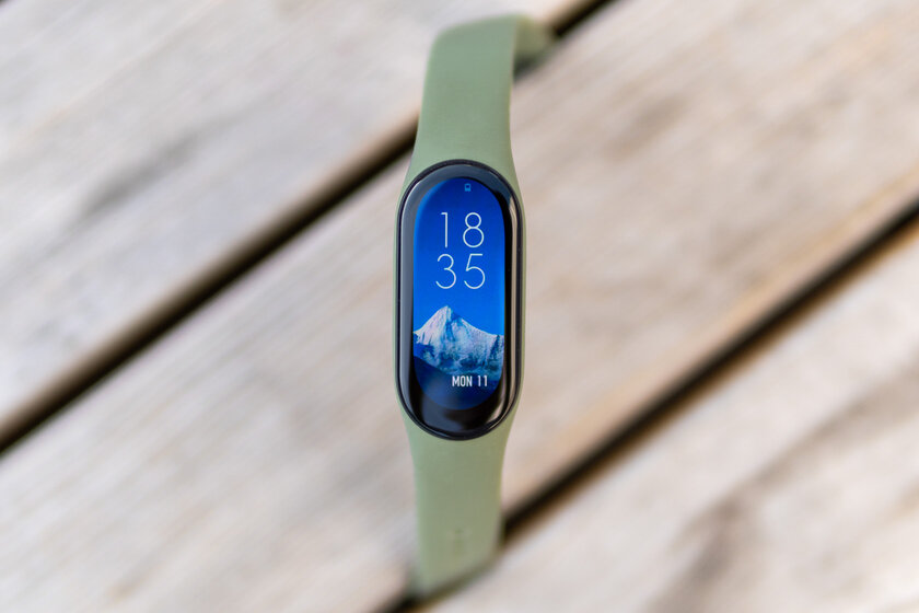 Обзор Mi Band 7: так и не понял, почему браслеты Xiaomi всем нравятся — Дизайн. 2
