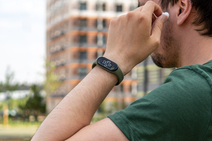 Обзор Mi Band 7: так и не понял, почему браслеты Xiaomi всем нравятся — Отзыв спустя месяц использования. 1