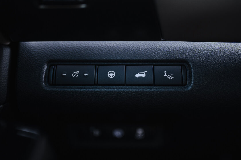 Огромное авто, в котором комфортно всем (на удивление). Тест-драйв Nissan Pathfinder 2021