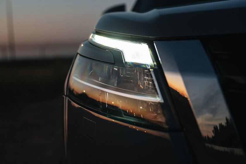 Огромное авто, в котором комфортно всем (на удивление). Тест-драйв Nissan Pathfinder 2021