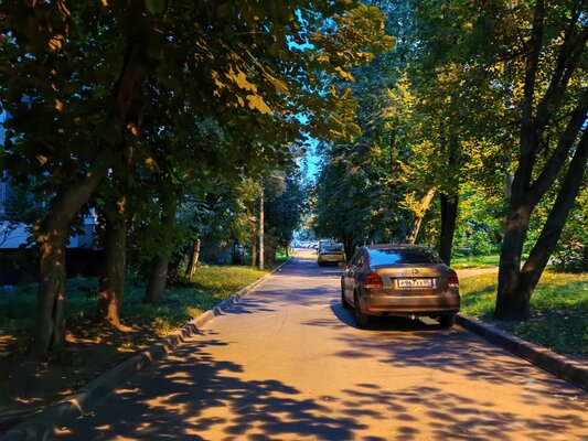 Топ телефонов с хорошей камерой в 2023: любой конкурирует с фотоаппаратами — Huawei P50 — 43 990 рублей. 14